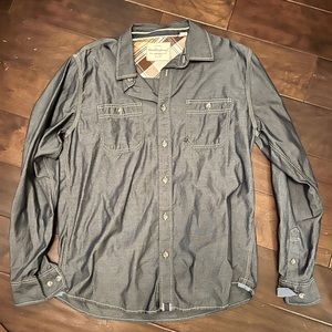 Weatherproof Women’s Button Down Top NWOT